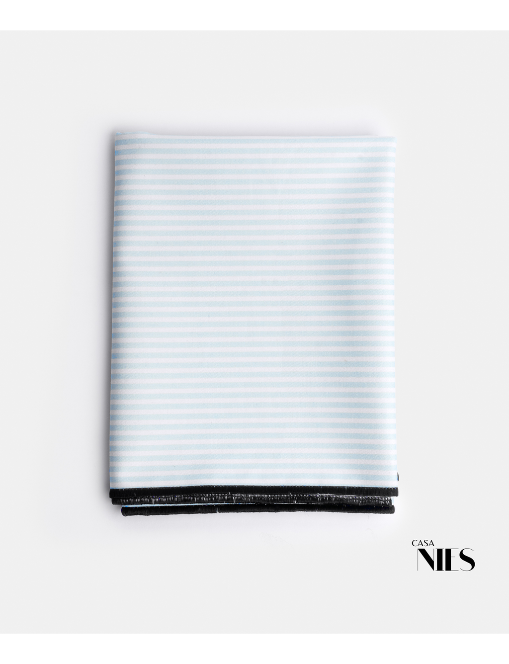 CLARITA Table Runner