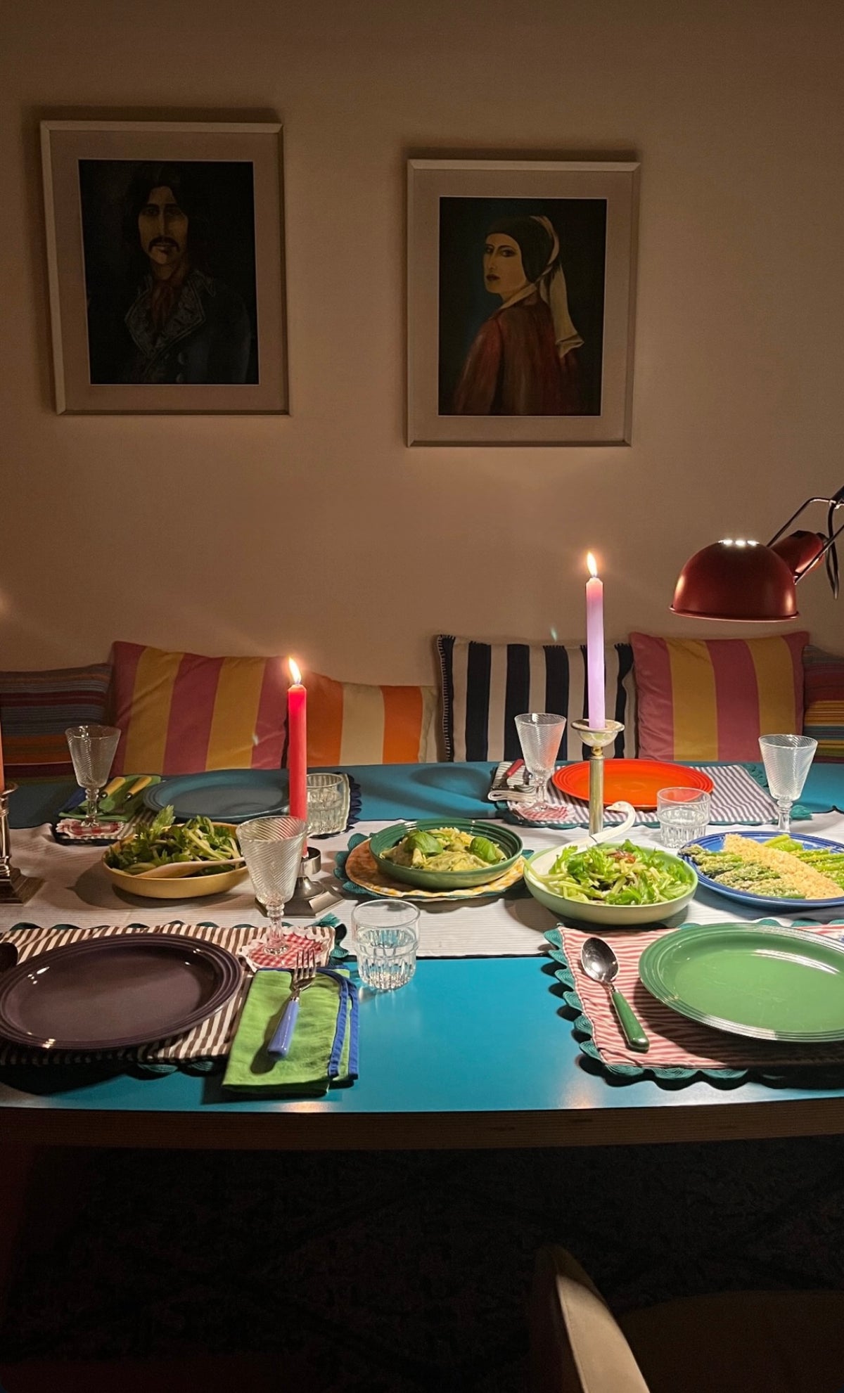 CLARITA Table Runner